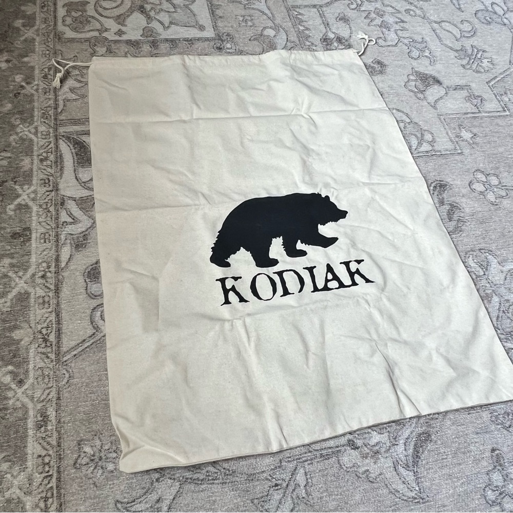 Kodiak leather muslin dust bag 17.5x23”